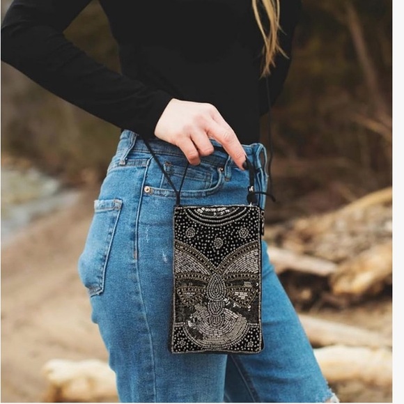 Bamboo Trading Company Black and Silver Beaded Gatsby Style Crossbody Cl… - Picture 1 of 15
